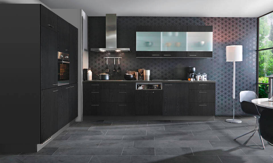 Zweizeilige Küche "EXK680-1-0" ohne Geräte: Esche schwarz - Anthrazit Steinstruktur, 480cm